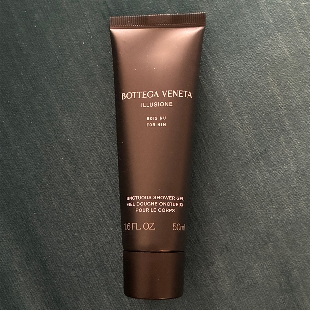 Bottega Veneta Illusione Bois Nu Shower Gel